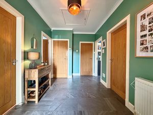 Photo 5- click for photo gallery